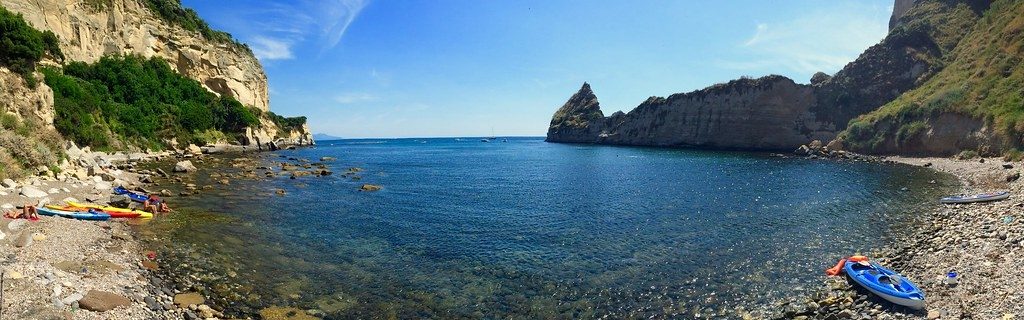 Posillipo: baia di Trentaremi